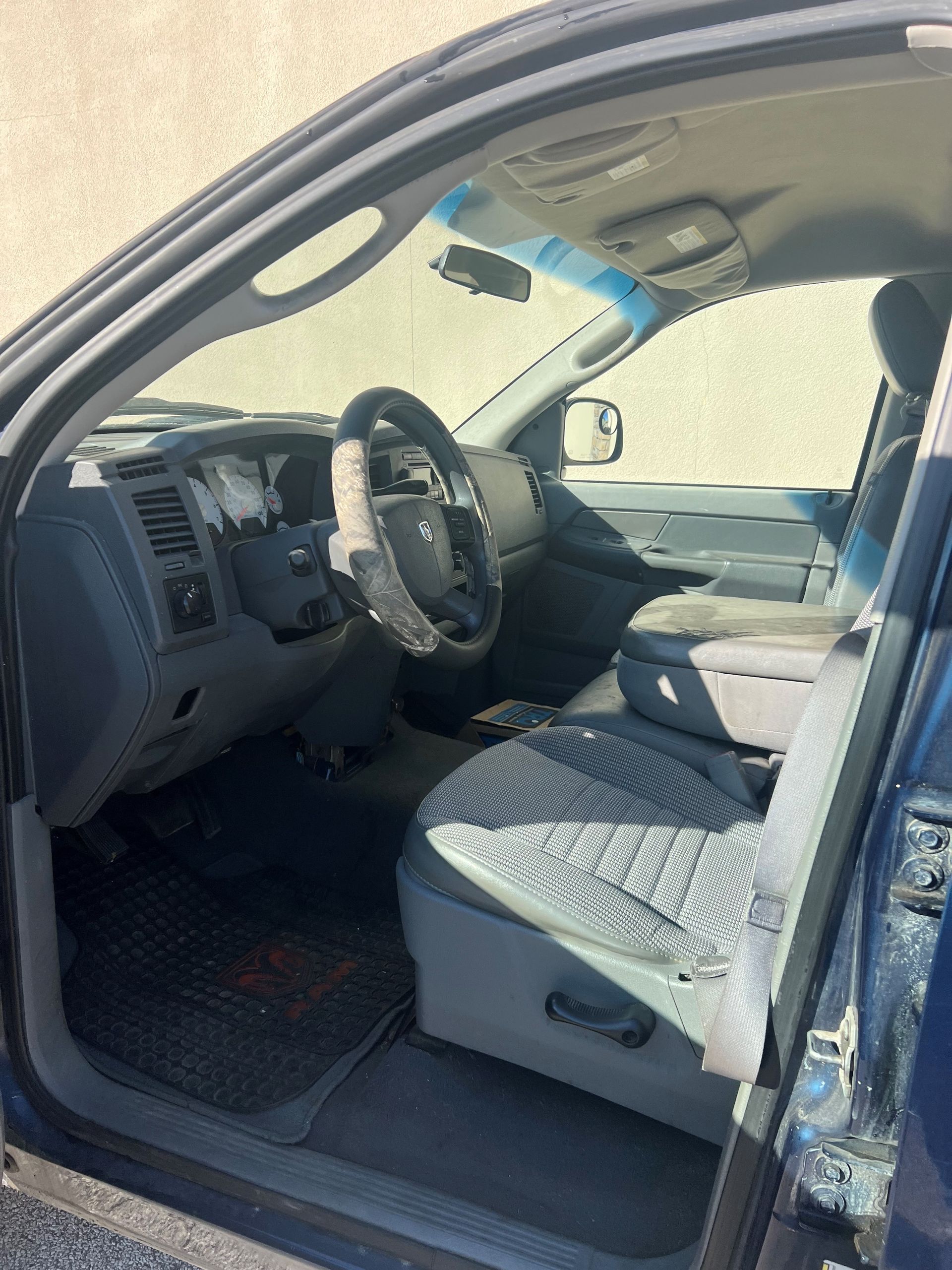 dodge ram 1500 pickup 2008 1D7HU18208J219927 image dodge ram 1500 pickup 2008 1D7HU18208J219927 image